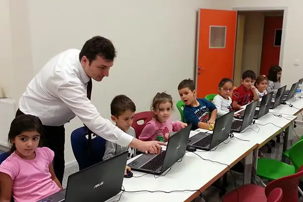 Tuncay KAYIKCI